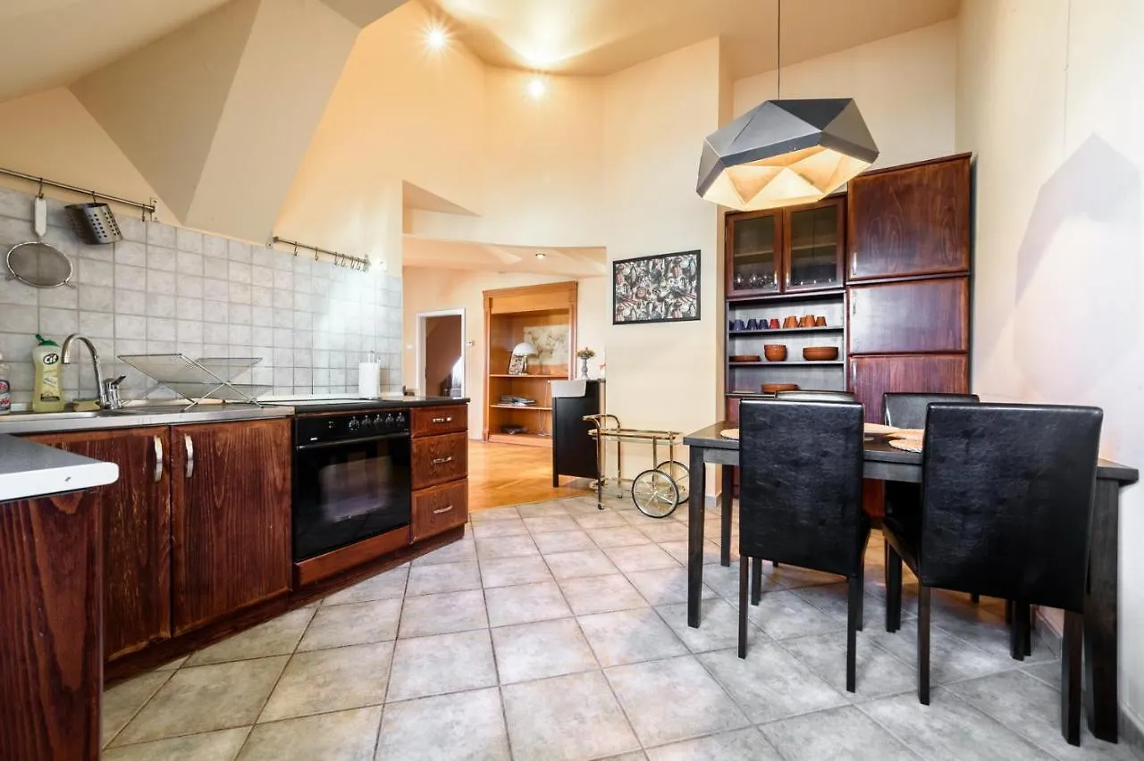 View To The Roofs Luxury Apartment With 2 Bedrooms Budapest Magyarország